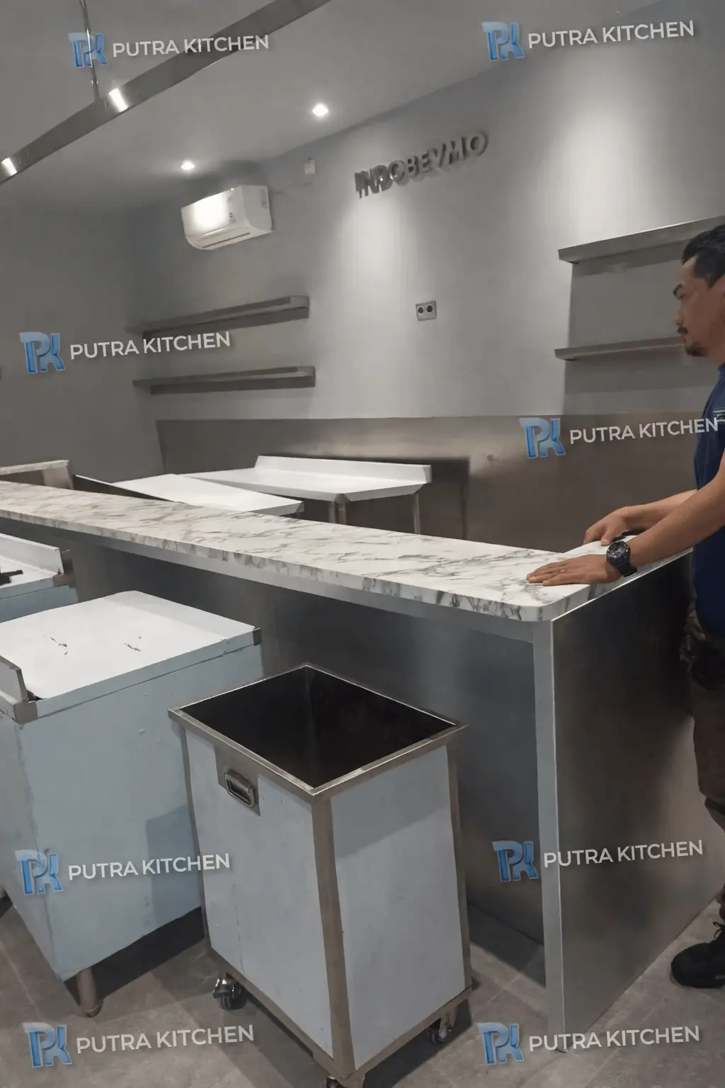 Restaurant Kitchen Custom Denpasar