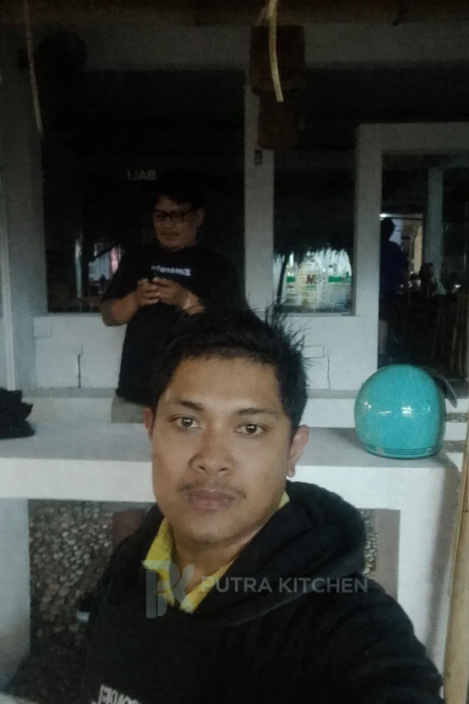 Bapak Ali Sahri, Owner Putra Kitchen, ahli spesialis kontraktor pembuatan cold storage di Bali